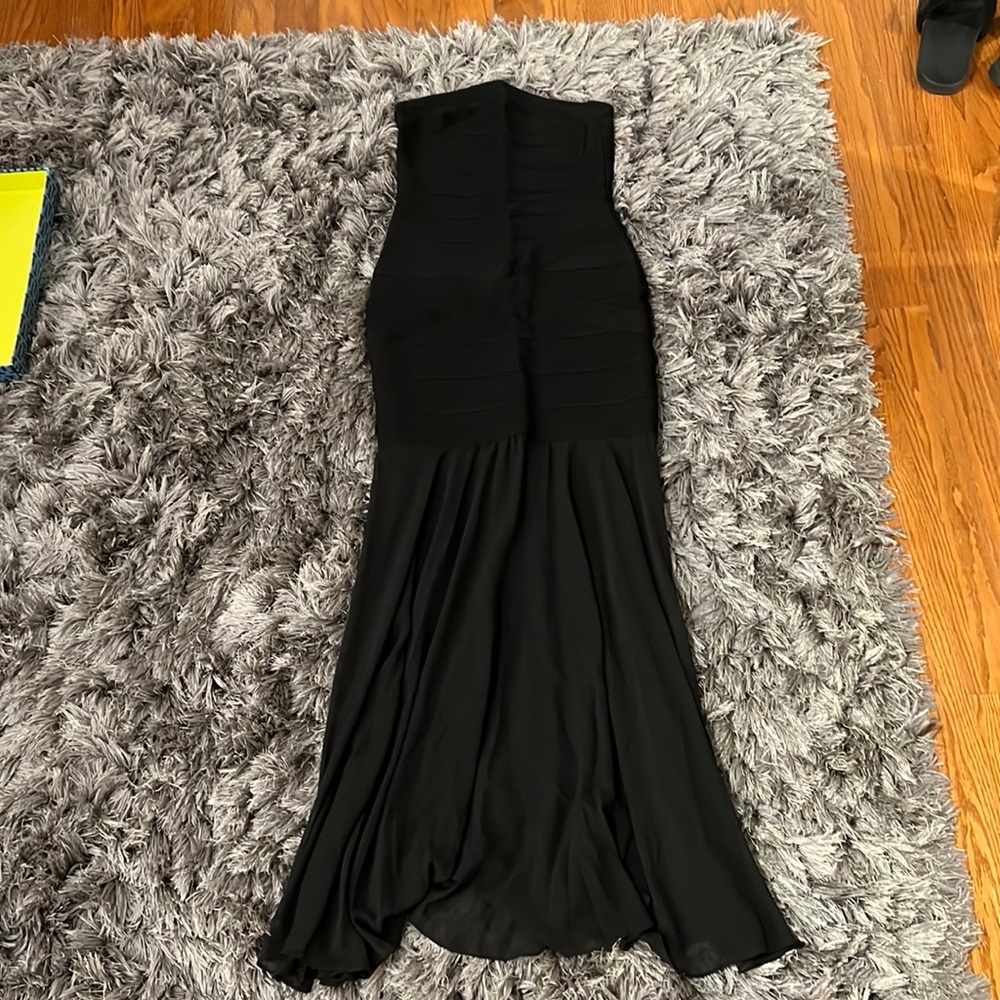 Black dress - Picture 1 of 4